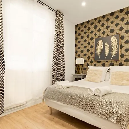 Apartment Spacieux A Paris- 10 Voyageurs *